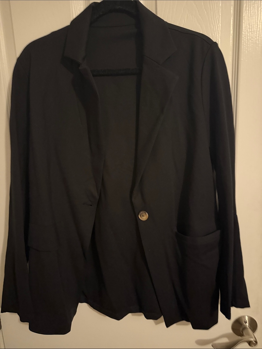 Black Women's Single-Button Blazer Jacket